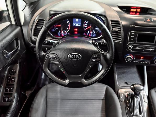 Kia Cerato III с пробегом 2014 года, цена 990 000 рублей, 268213 км, седан, Автокод Объявления