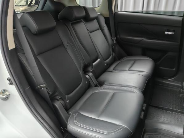 Mitsubishi Outlander III Рестайлинг 3 с пробегом 2020 года, цена 2 598 000 рублей, 109000 км, внедорожник, Автокод Объявления
