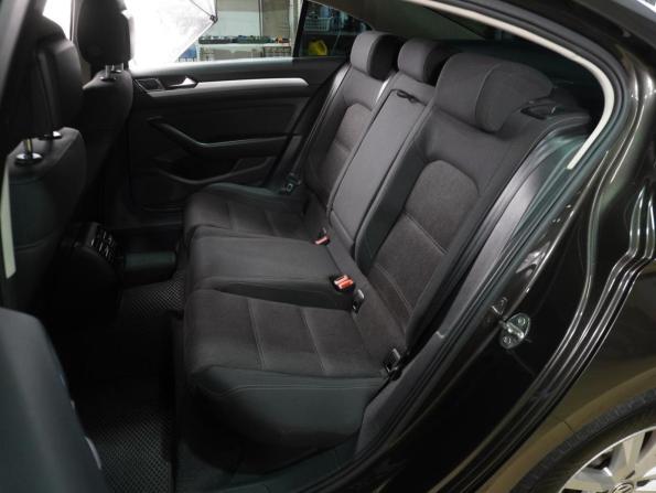Volkswagen Passat B8 с пробегом 2017 года, цена 1 799 000 рублей, 191164 км, седан, Автокод Объявления