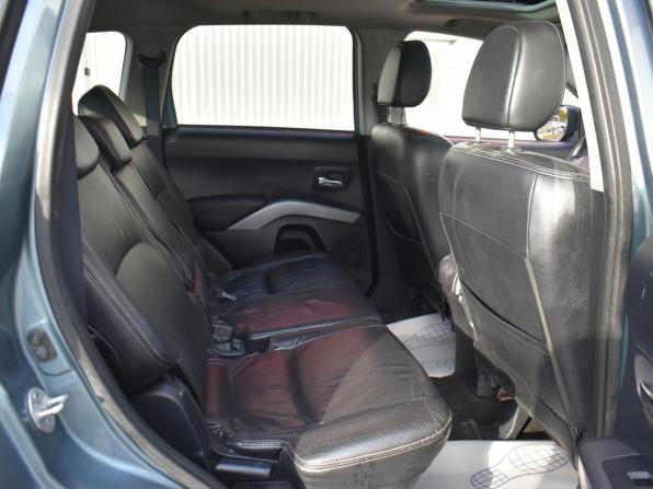 Mitsubishi Outlander II с пробегом 2007 года, цена 799 000 рублей, 345000 км, внедорожник, Автокод Объявления