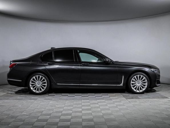 BMW 7 серии VI (G11/G12) Рестайлинг с пробегом 2019 года, цена 5 188 221 рубль, 124174 км, седан, Автокод Объявления