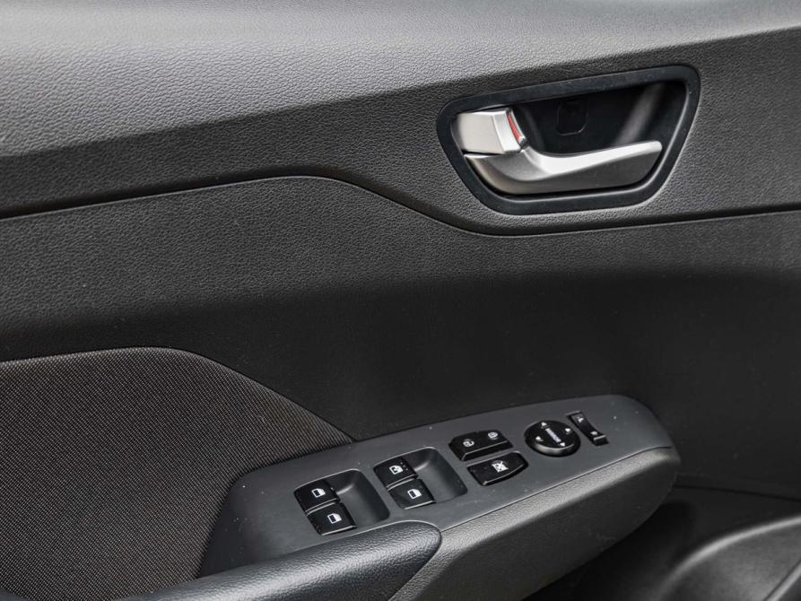 Hyundai Solaris II Рестайлинг Казань  - изображение 14