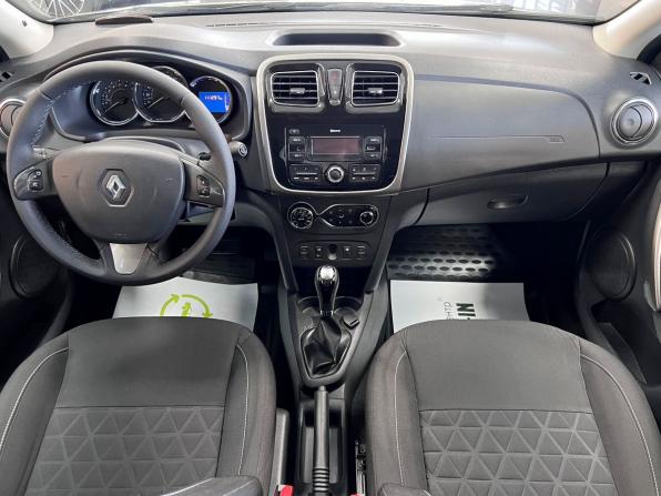 Renault Sandero II с пробегом 2017 года, цена 1 225 000 рублей, 111297 км, хэтчбек, Автокод Объявления