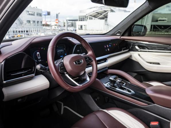 Geely Monjaro I с пробегом 2023 года, цена 2 908 000 рублей, 110774 км, внедорожник, Автокод Объявления
