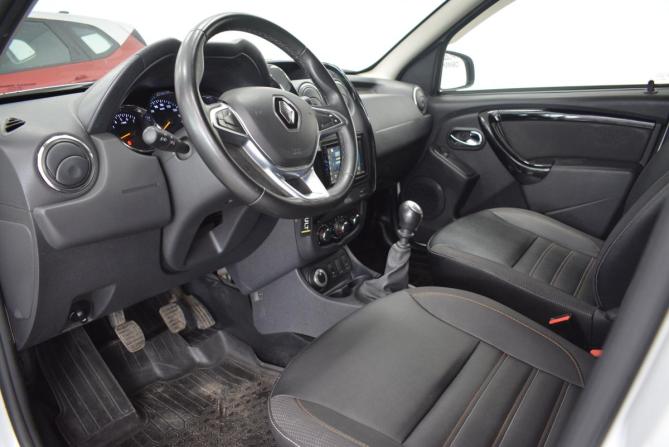 Renault Duster I Рестайлинг с пробегом 2019 года, цена 1 649 000 рублей, 108000 км, внедорожник, Автокод Объявления