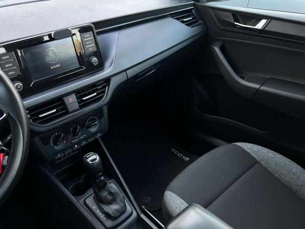 Skoda Rapid II с пробегом 2021 года, цена 1 443 000 рублей, 85600 км, лифтбек, Автокод Объявления