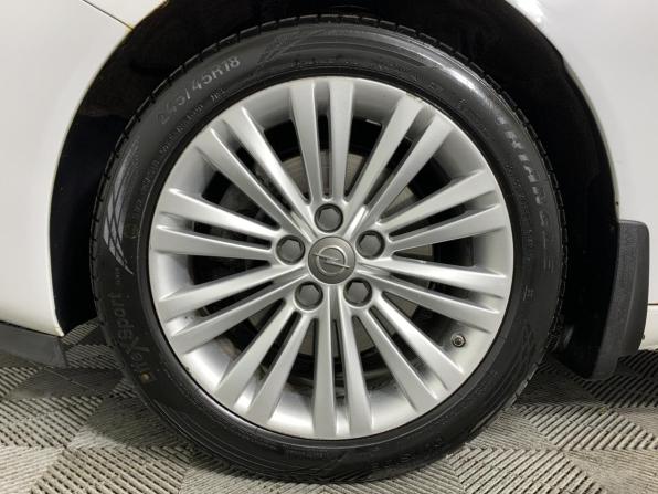 Opel Insignia I Рестайлинг с пробегом 2014 года, цена 920 000 рублей, 190000 км, седан, Автокод Объявления