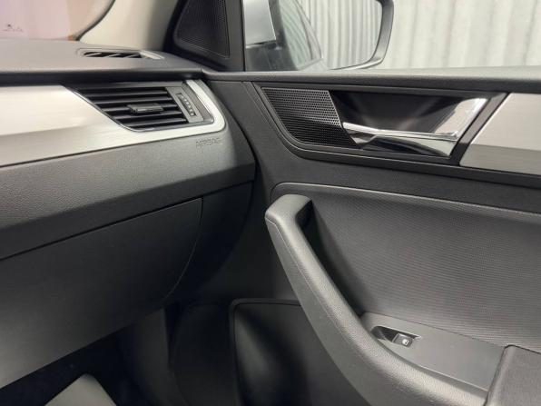 Skoda Rapid I Рестайлинг с пробегом 2019 года, цена 1 580 000 рублей, 100144 км, лифтбек, Автокод Объявления