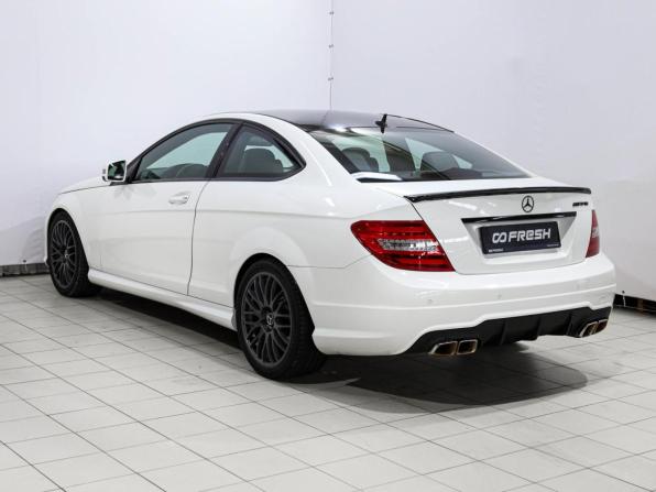 Mercedes-Benz C-Класс III (W204) Рестайлинг с пробегом 2012 года, цена 1 529 000 рублей, 175552 км, купе, Автокод Объявления