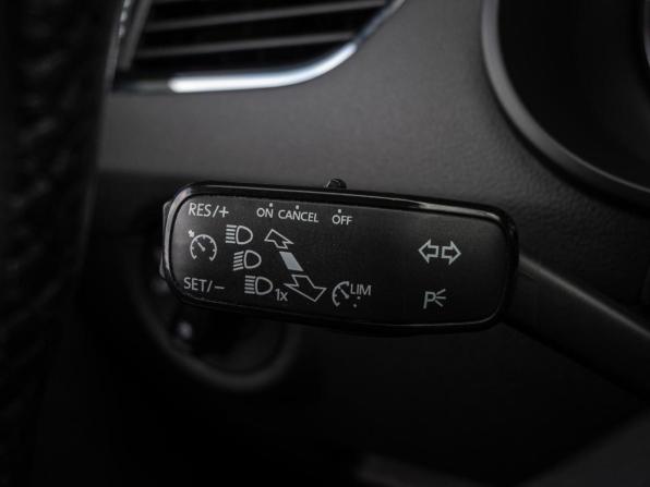 Skoda Octavia III (A7) Рестайлинг с пробегом 2017 года, цена 1 765 000 рублей, 227543 км, лифтбек, Автокод Объявления