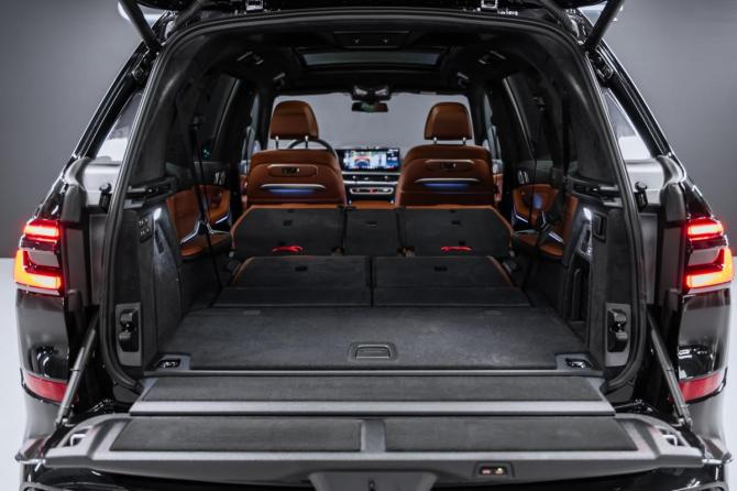 Новый BMW X7 I (G07) Рестайлинг 2026 года, цена 17 800 000 рублей, внедорожник, Автокод Объявления