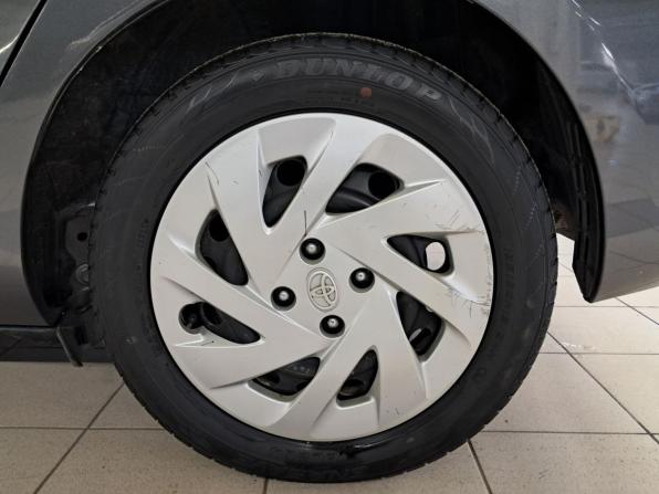 Toyota Aqua I Рестайлинг 2 с пробегом 2019 года, цена 1 390 000 рублей, 100470 км, хэтчбек, Автокод Объявления