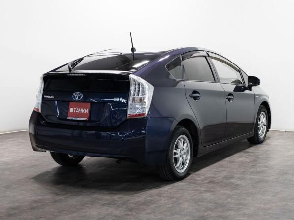 Toyota Prius III (XW30) с пробегом 2010 года, цена 895 000 рублей, 188263 км, лифтбек, Автокод Объявления
