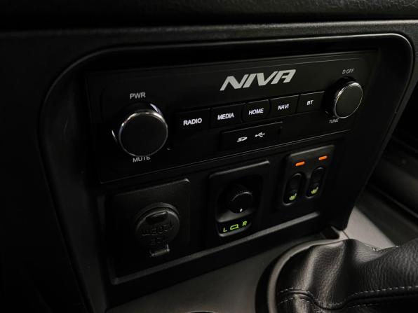Chevrolet Niva I Рестайлинг с пробегом 2019 года, цена 830 000 рублей, 100095 км, внедорожник, Автокод Объявления