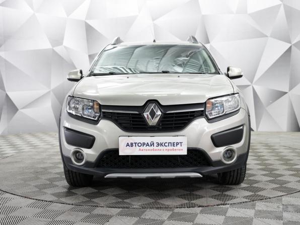 Renault Sandero II с пробегом 2017 года, цена 949 000 рублей, 145300 км, хэтчбек, Автокод Объявления
