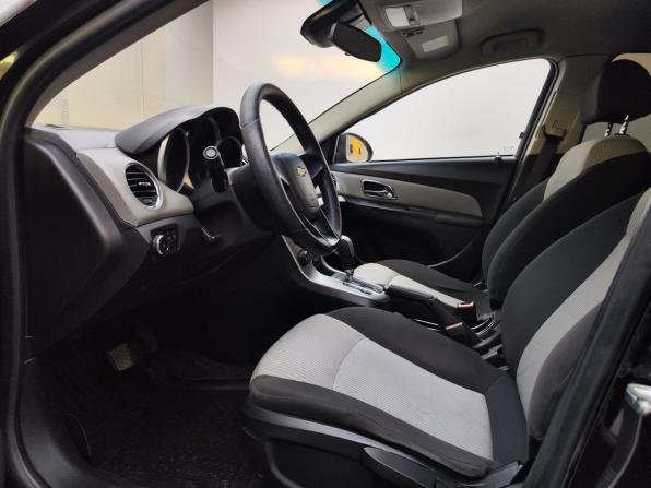 Chevrolet Cruze I Рестайлинг с пробегом 2014 года, цена 675 000 рублей, 186310 км, седан, Автокод Объявления