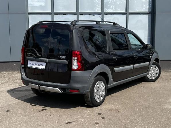 Lada (ВАЗ) Largus I с пробегом 2018 года, цена 901 301 рубль, 157052 км, универсал, Автокод Объявления
