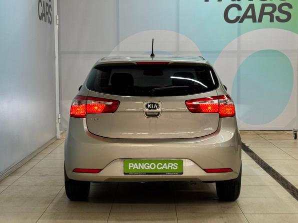 Kia Rio III с пробегом 2014 года, цена 740 000 рублей, 136136 км, хэтчбек, Автокод Объявления