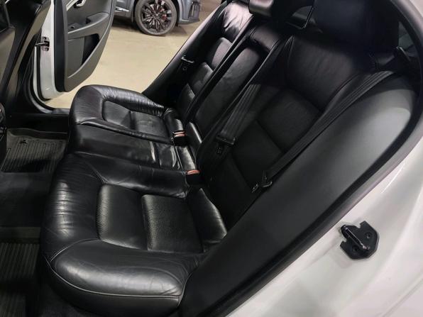 Volvo S80 II Рестайлинг с пробегом 2012 года, цена 955 000 рублей, 300000 км, седан, Автокод Объявления