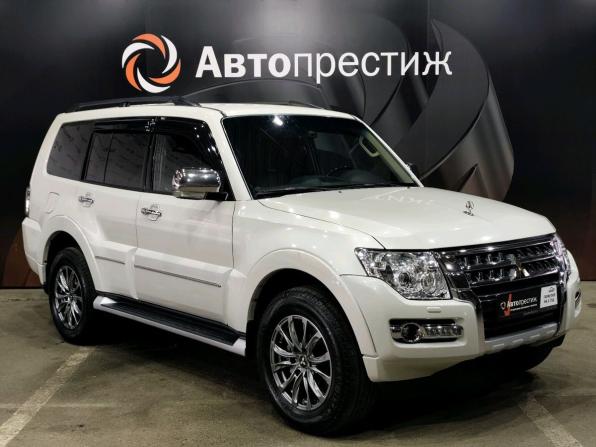 Mitsubishi Pajero IV Рестайлинг 2 с пробегом 2019 года, цена 3 490 000 рублей, 13550 км, внедорожник, Автокод Объявления