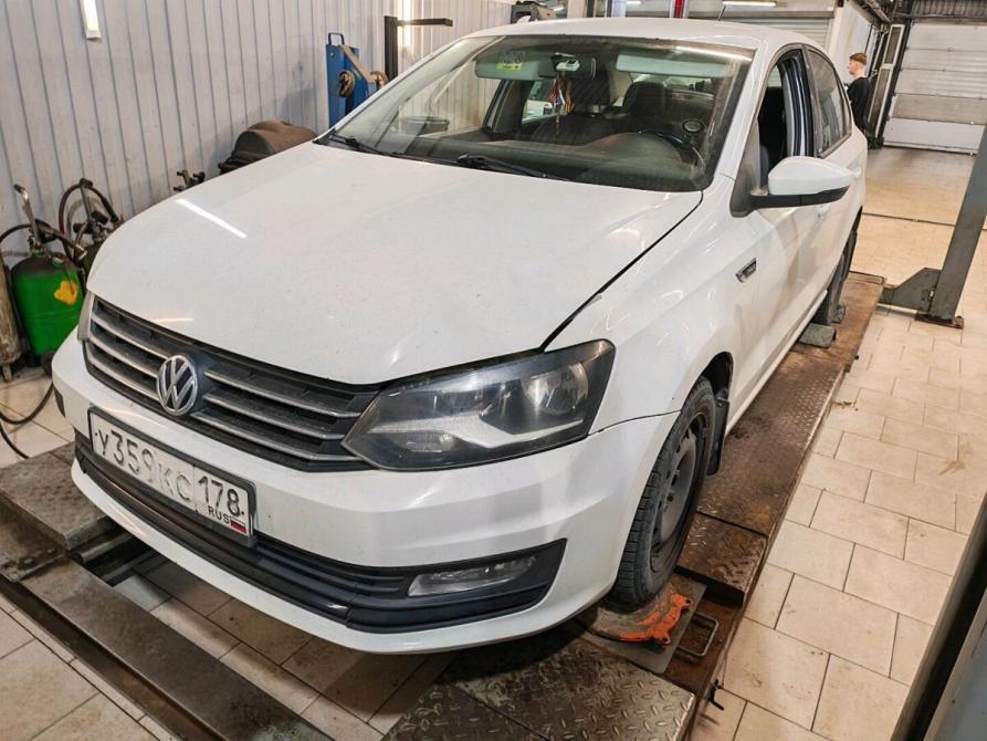Volkswagen Polo V Рестайлинг Санкт-Петербург  - изображение 1