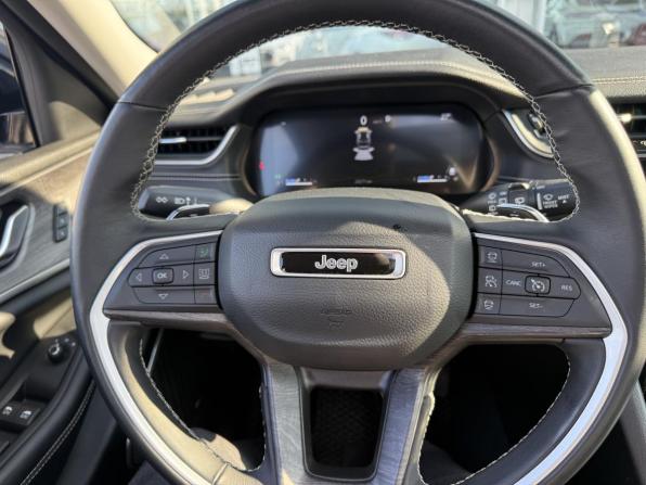 Jeep Grand Cherokee IV (WK2) Рестайлинг с пробегом 2022 года, цена 7 499 000 рублей, 25000 км, внедорожник, Автокод Объявления