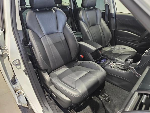 Subaru Forester V Рестайлинг с пробегом 2023 года, цена 5 475 000 рублей, 28098 км, внедорожник, Автокод Объявления