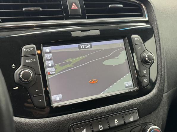 Kia Ceed II Рестайлинг с пробегом 2018 года, цена 1 380 000 рублей, 141532 км, универсал, Автокод Объявления