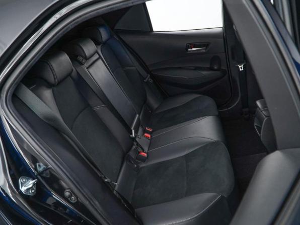 Toyota Corolla XII (E210) с пробегом 2022 года, цена 2 350 000 рублей, 20628 км, хэтчбек, Автокод Объявления