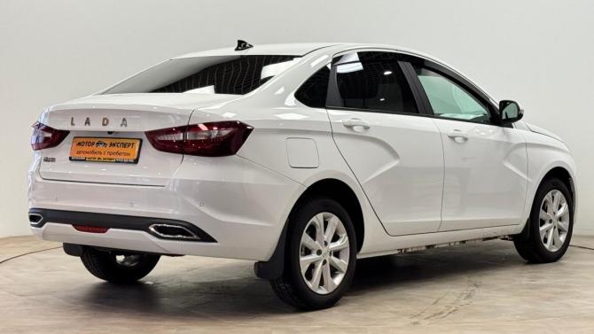 Lada (ВАЗ) Vesta I Рестайлинг (NG) с пробегом 2024 года, цена 1 419 000 рублей, 25609 км, седан, Автокод Объявления