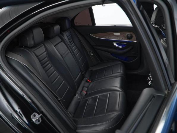 Mercedes-Benz E-Класс V (W213 S213 C238) с пробегом 2018 года, цена 3 049 777 рублей, 161255 км, седан, Автокод Объявления