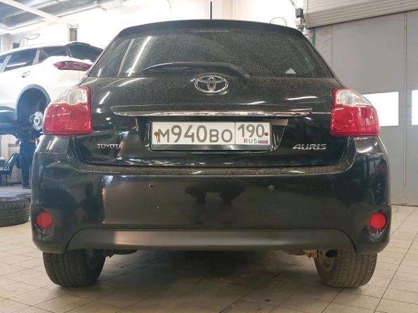 Toyota Auris I Рестайлинг с пробегом 2010 года, цена 660 000 рублей, 289933 км, хэтчбек, Автокод Объявления