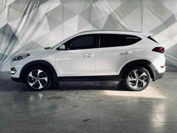 Hyundai Tucson III с пробегом 2015 года, цена 1 890 000 рублей, 145134 км, внедорожник, Автокод Объявления