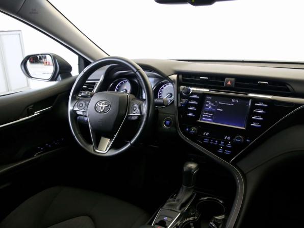 Toyota Camry VIII (XV70) с пробегом 2020 года, цена 2 590 000 рублей, 120000 км, седан, Автокод Объявления