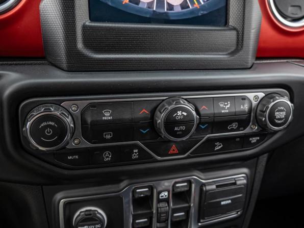 Jeep Wrangler IV (JL) с пробегом 2020 года, цена 5 050 000 рублей, 73401 км, внедорожник, Автокод Объявления