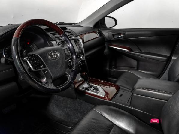 Toyota Camry VII (XV50) с пробегом 2011 года, цена 1 250 000 рублей, 271360 км, седан, Автокод Объявления