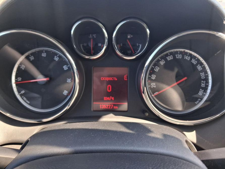 Opel Astra J Саратов  - изображение 9