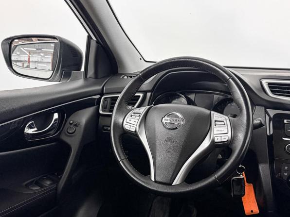 Nissan Qashqai II с пробегом 2018 года, цена 1 773 000 рублей, 27622 км, внедорожник, Автокод Объявления