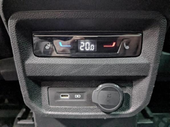 Volkswagen Tiguan II Рестайлинг с пробегом 2021 года, цена 3 150 000 рублей, 52829 км, внедорожник, Автокод Объявления