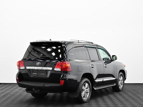 Toyota Land Cruiser 200 Series Рестайлинг 1 с пробегом 2013 года, цена 2 949 000 рублей, 155000 км, внедорожник, Автокод Объявления