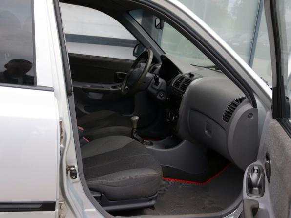 Hyundai Accent II с пробегом 2009 года, цена 320 000 рублей, 300000 км, седан, Автокод Объявления