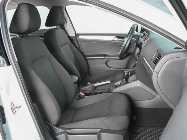 Volkswagen Jetta VI Рестайлинг с пробегом 2016 года, цена 1 549 000 рублей, 137156 км, седан, Автокод Объявления