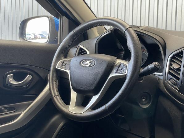 Lada (ВАЗ) XRAY I с пробегом 2022 года, цена 1 027 000 рублей, 143554 км, хэтчбек, Автокод Объявления