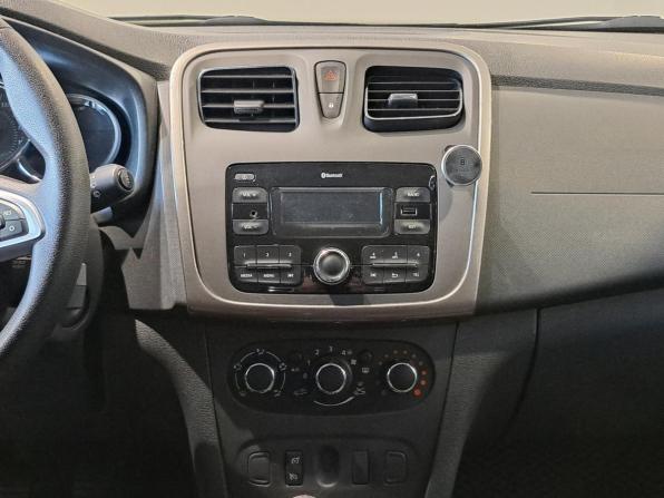 Renault Sandero II Рестайлинг с пробегом 2019 года, цена 1 230 000 рублей, 86075 км, хэтчбек, Автокод Объявления