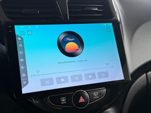 Hyundai Solaris I Рестайлинг с пробегом 2016 года, цена 949 000 рублей, 126100 км, седан, Автокод Объявления