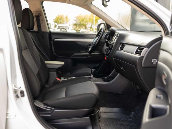 Mitsubishi Outlander III Рестайлинг с пробегом 2014 года, цена 1 350 000 рублей, 252292 км, внедорожник, Автокод Объявления
