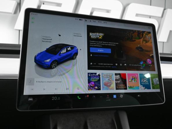 Tesla Model Y I с пробегом 2022 года, цена 4 299 000 рублей, 53068 км, внедорожник, Автокод Объявления