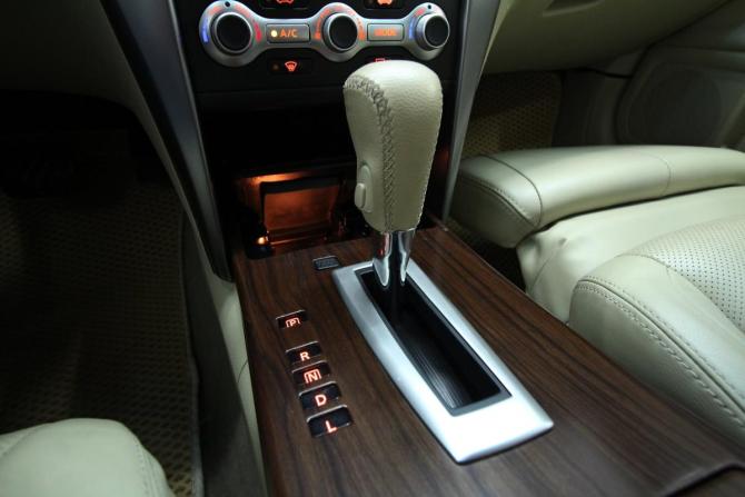 Nissan Teana II Рестайлинг с пробегом 2013 года, цена 1 350 000 рублей, 221335 км, седан, Автокод Объявления