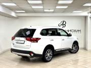 Mitsubishi Outlander III Рестайлинг 2 Санкт-Петербург  - изображение 35