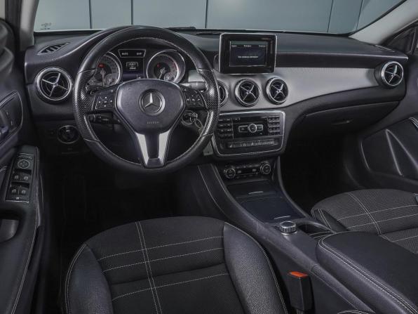 Mercedes-Benz GLA I (X156) с пробегом 2015 года, цена 1 950 000 рублей, 139468 км, внедорожник, Автокод Объявления